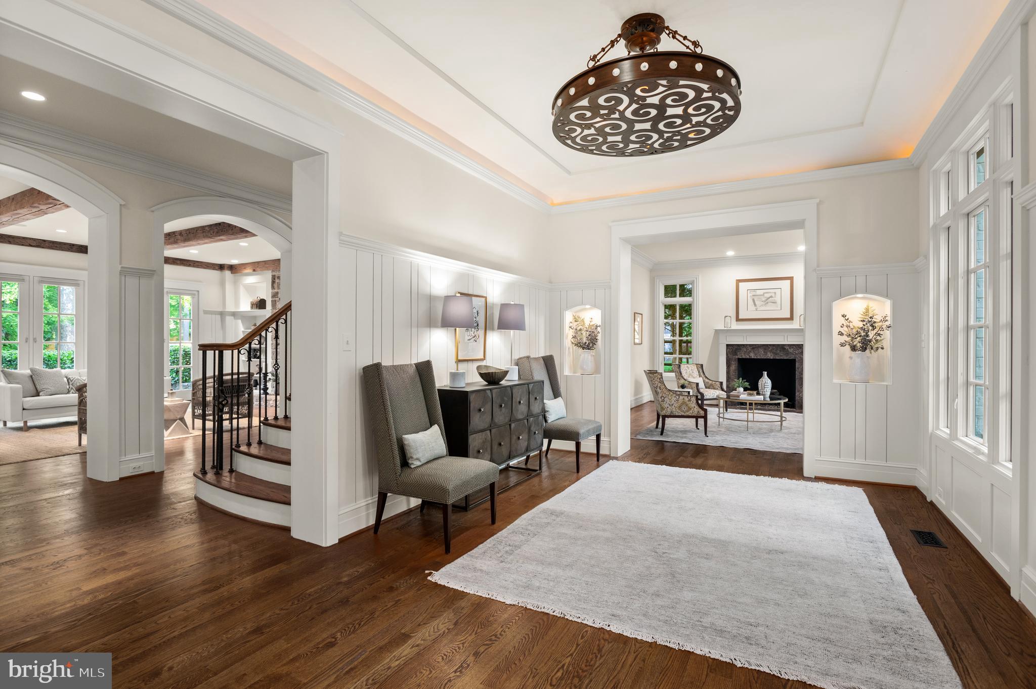 LANGLEY FOREST - Residential