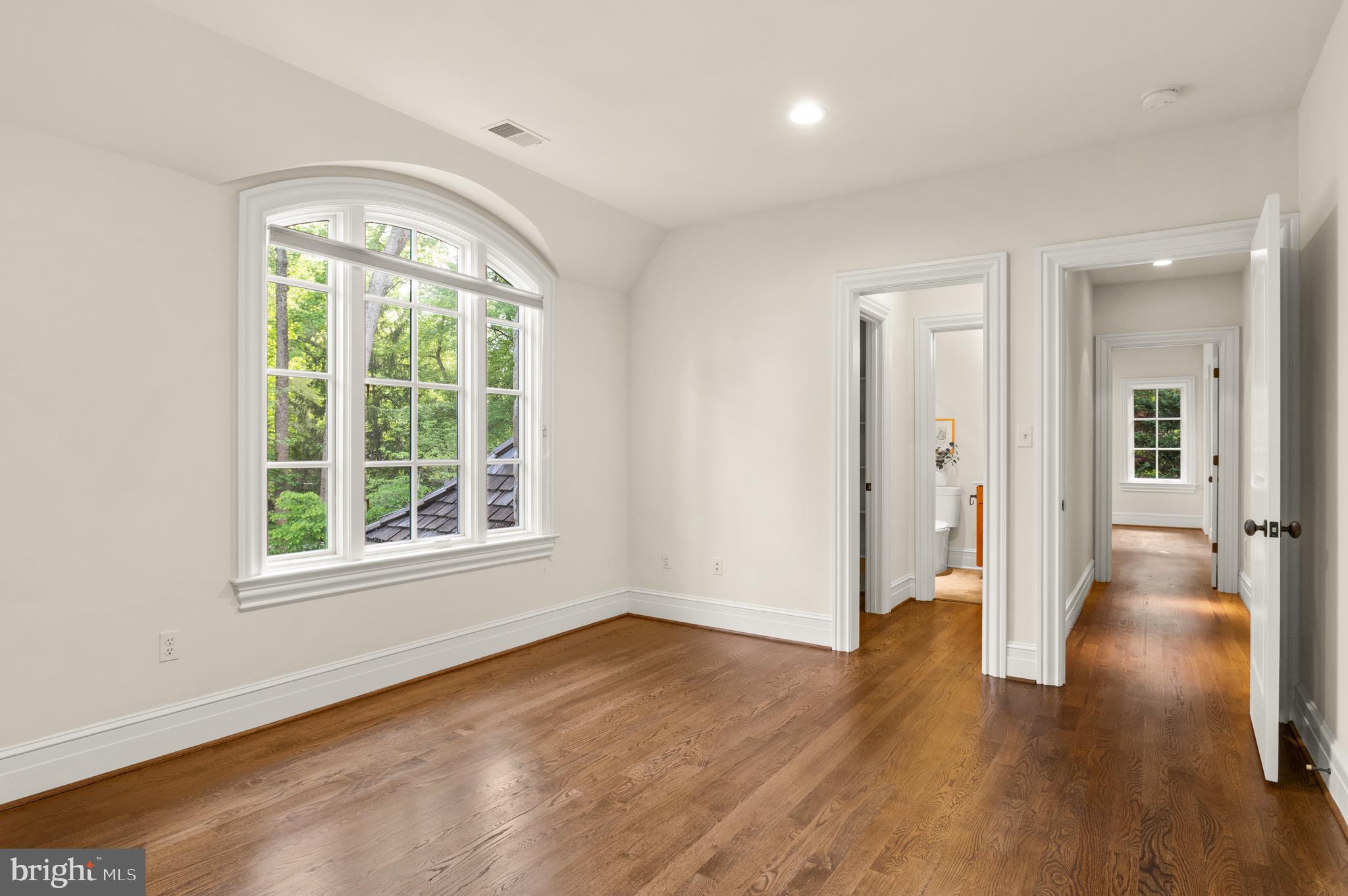 LANGLEY FOREST - Residential