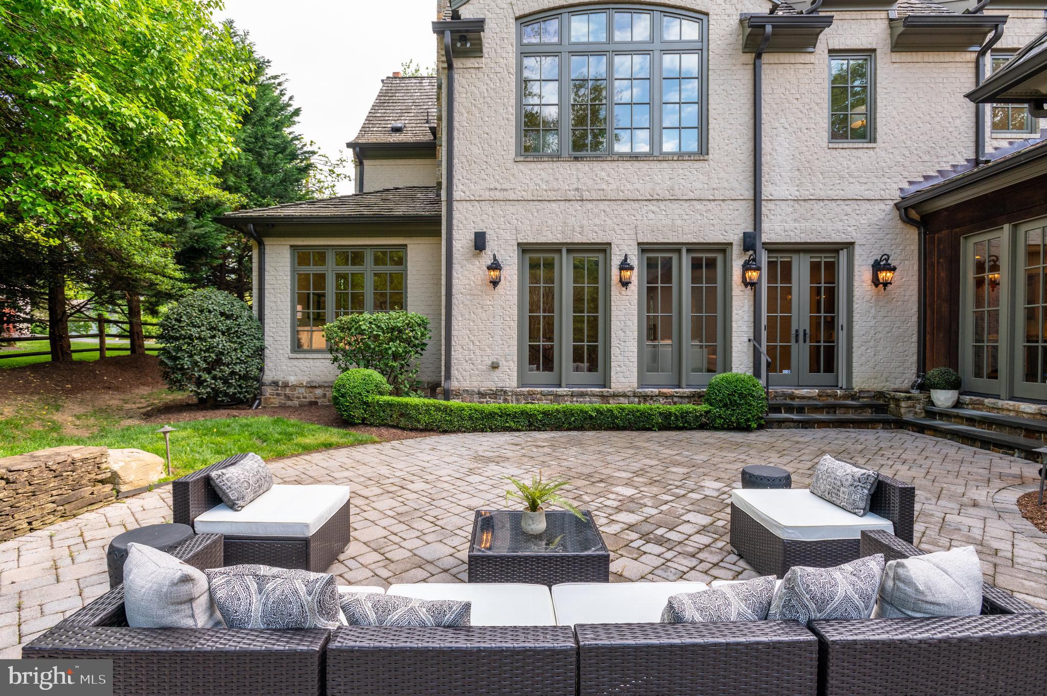 LANGLEY FOREST - Residential