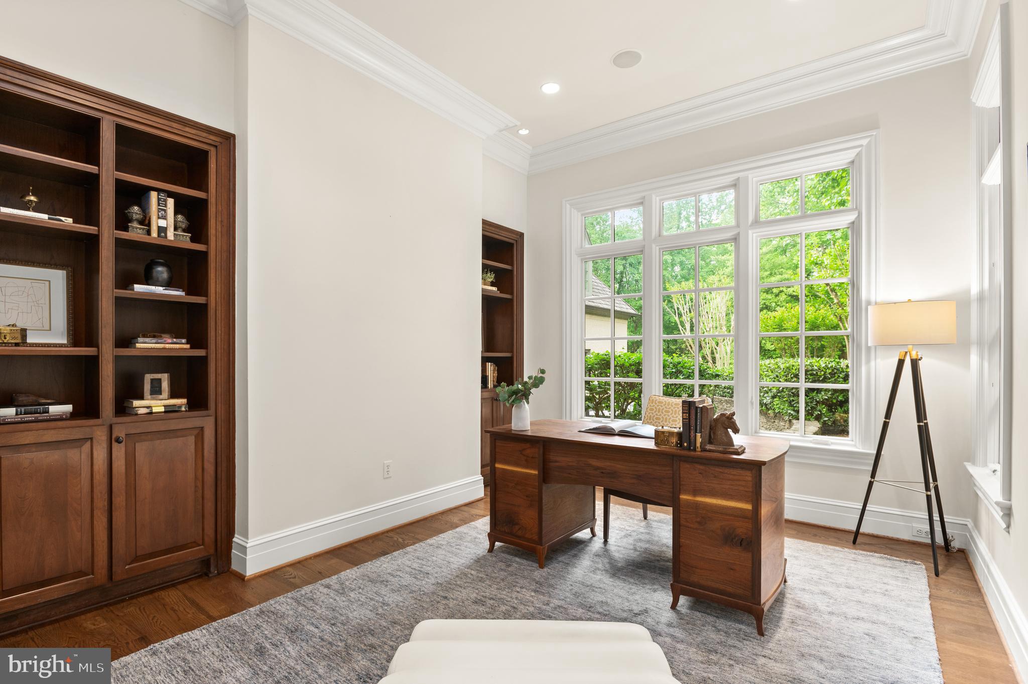 LANGLEY FOREST - Residential