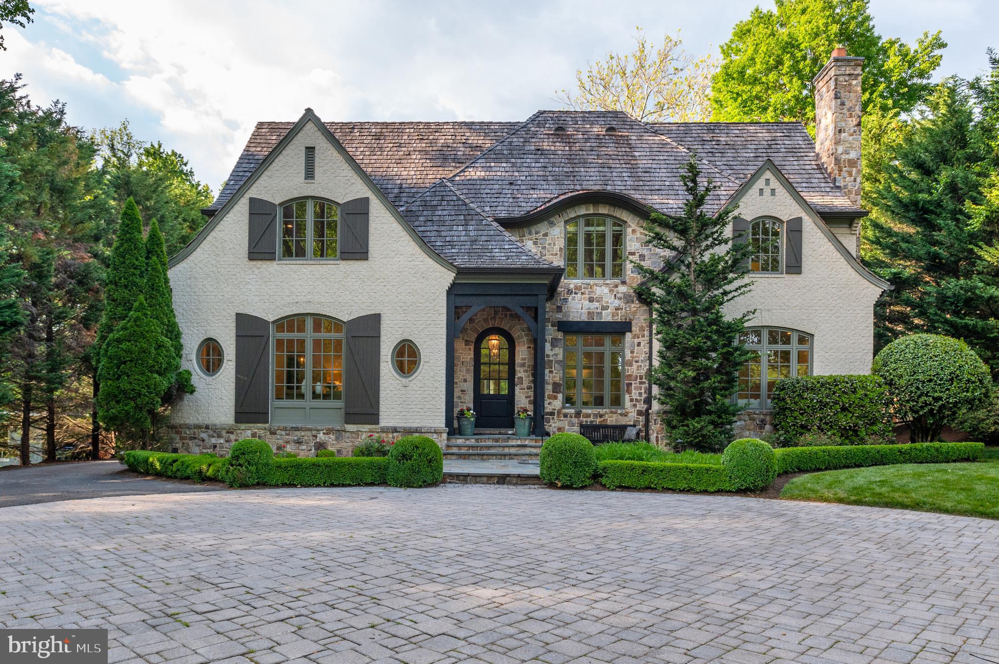 LANGLEY FOREST - Residential