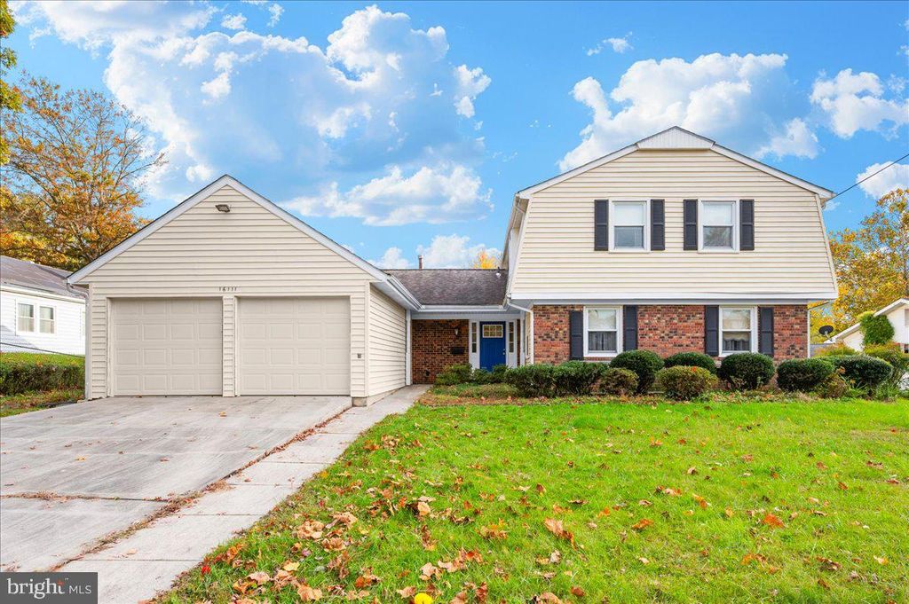 Photo of 16111 Pond Meadow Lane, BOWIE, MD 20716 (MLS # MDPG2180432)