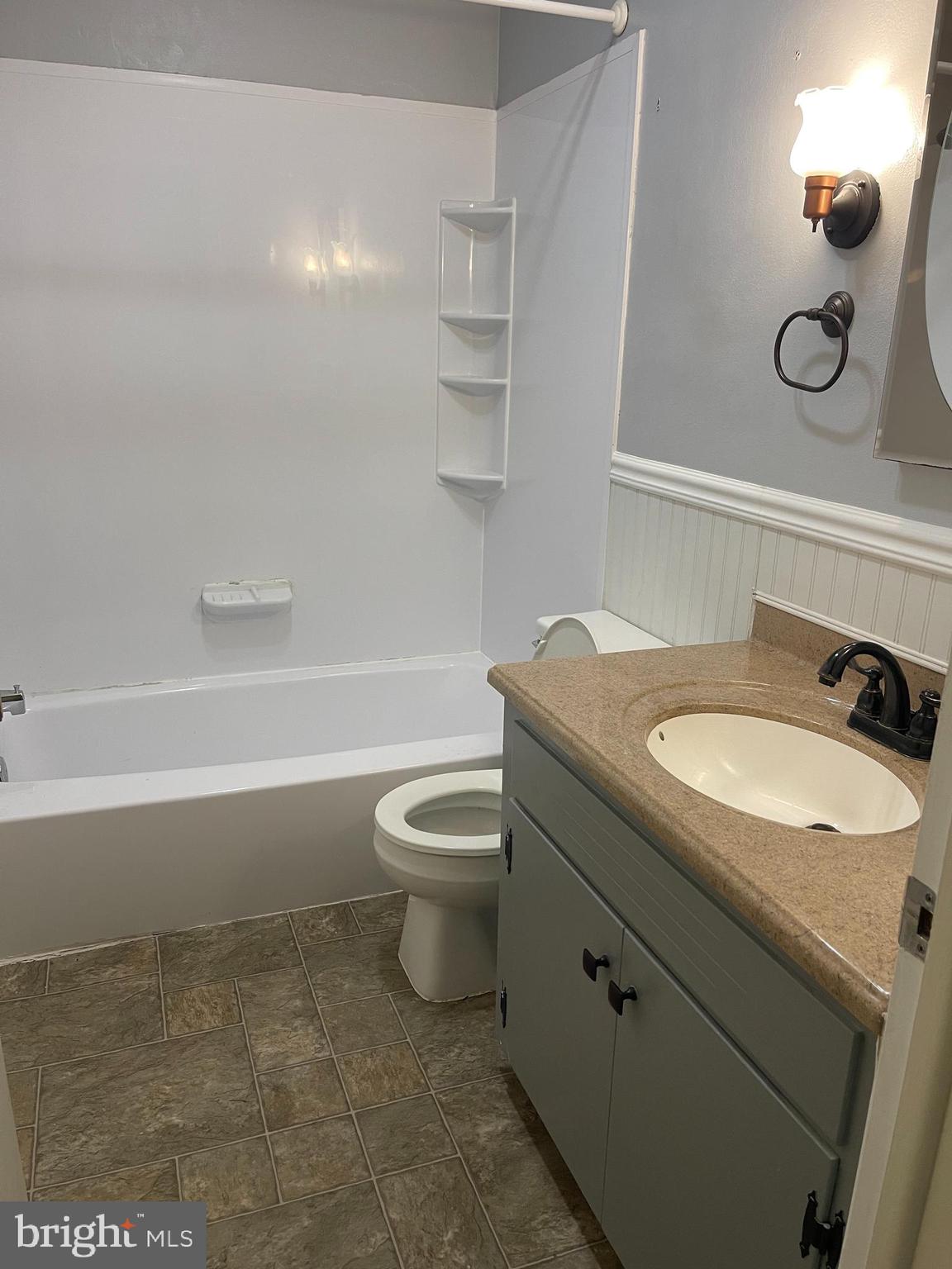 HAMILTON TWP - Residential Lease