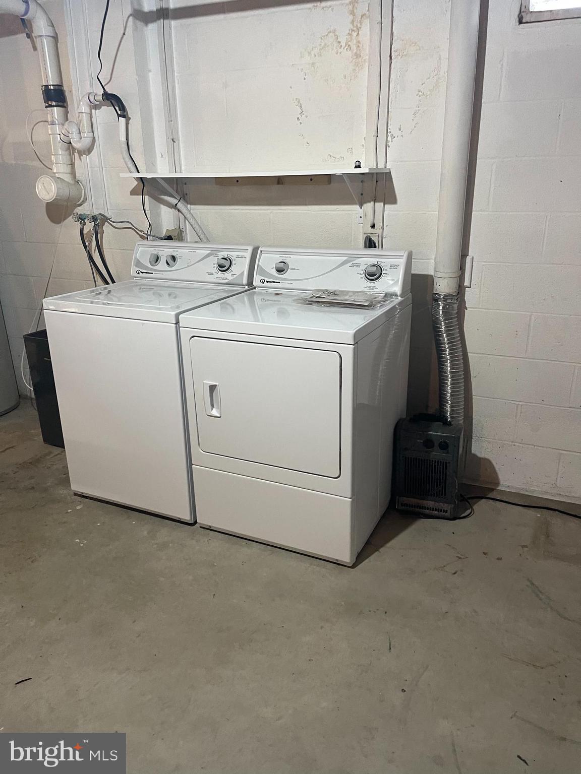 HAMILTON TWP - Residential Lease