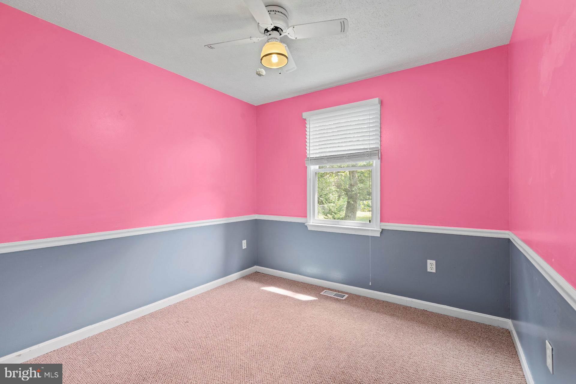 GOLDEN BEACH - Residential