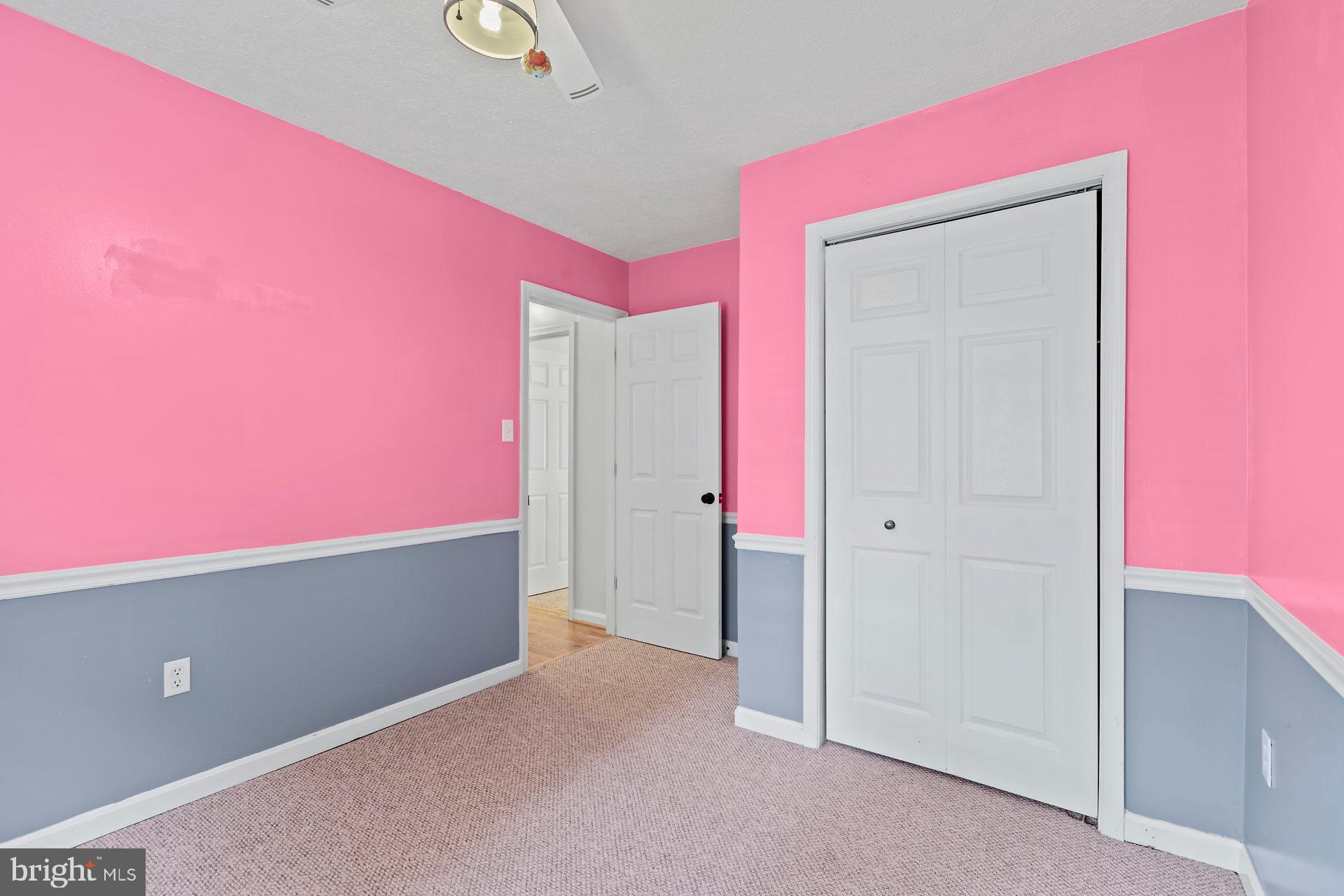 GOLDEN BEACH - Residential