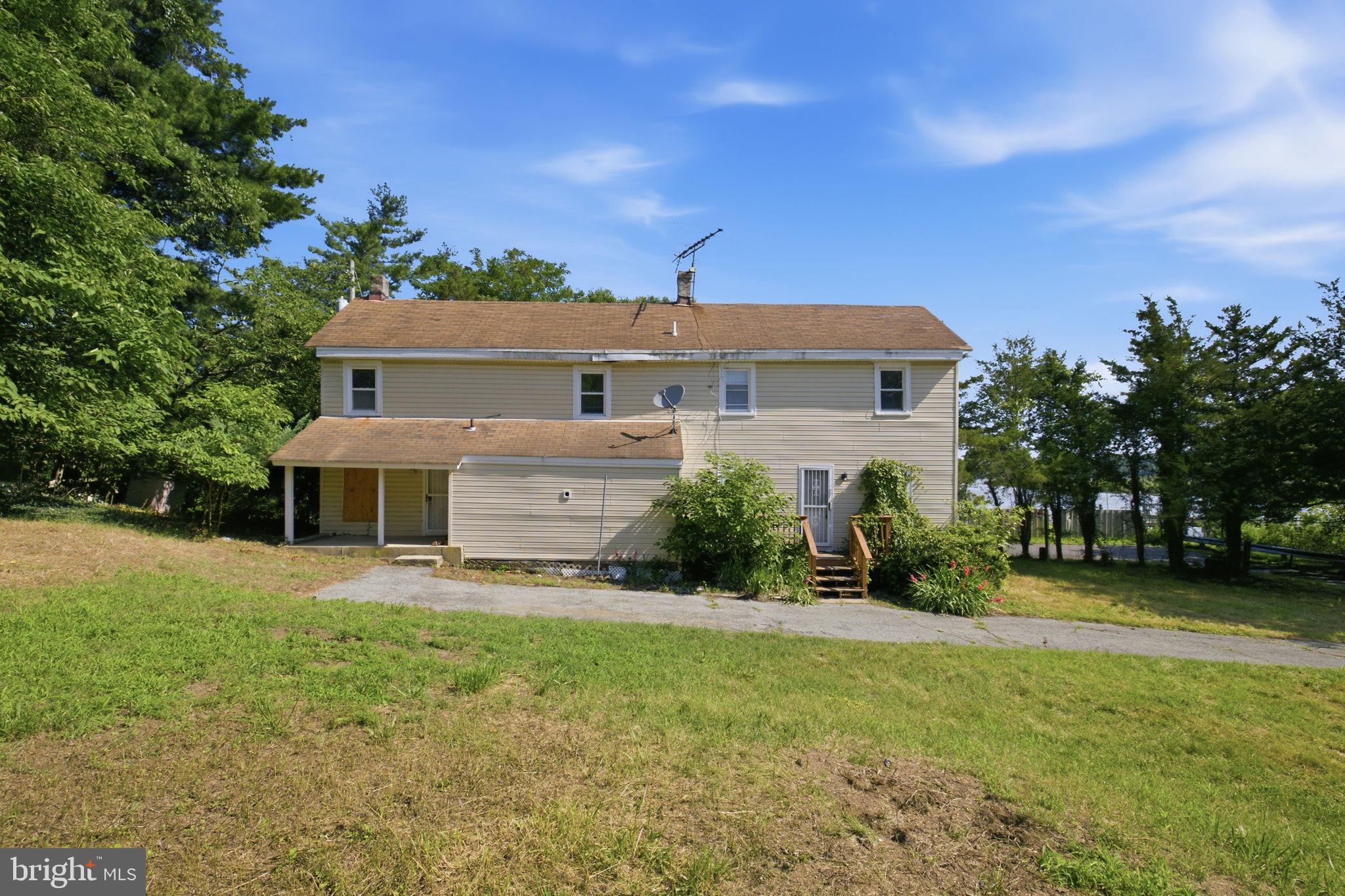 17501 WATERSHED DRIVE