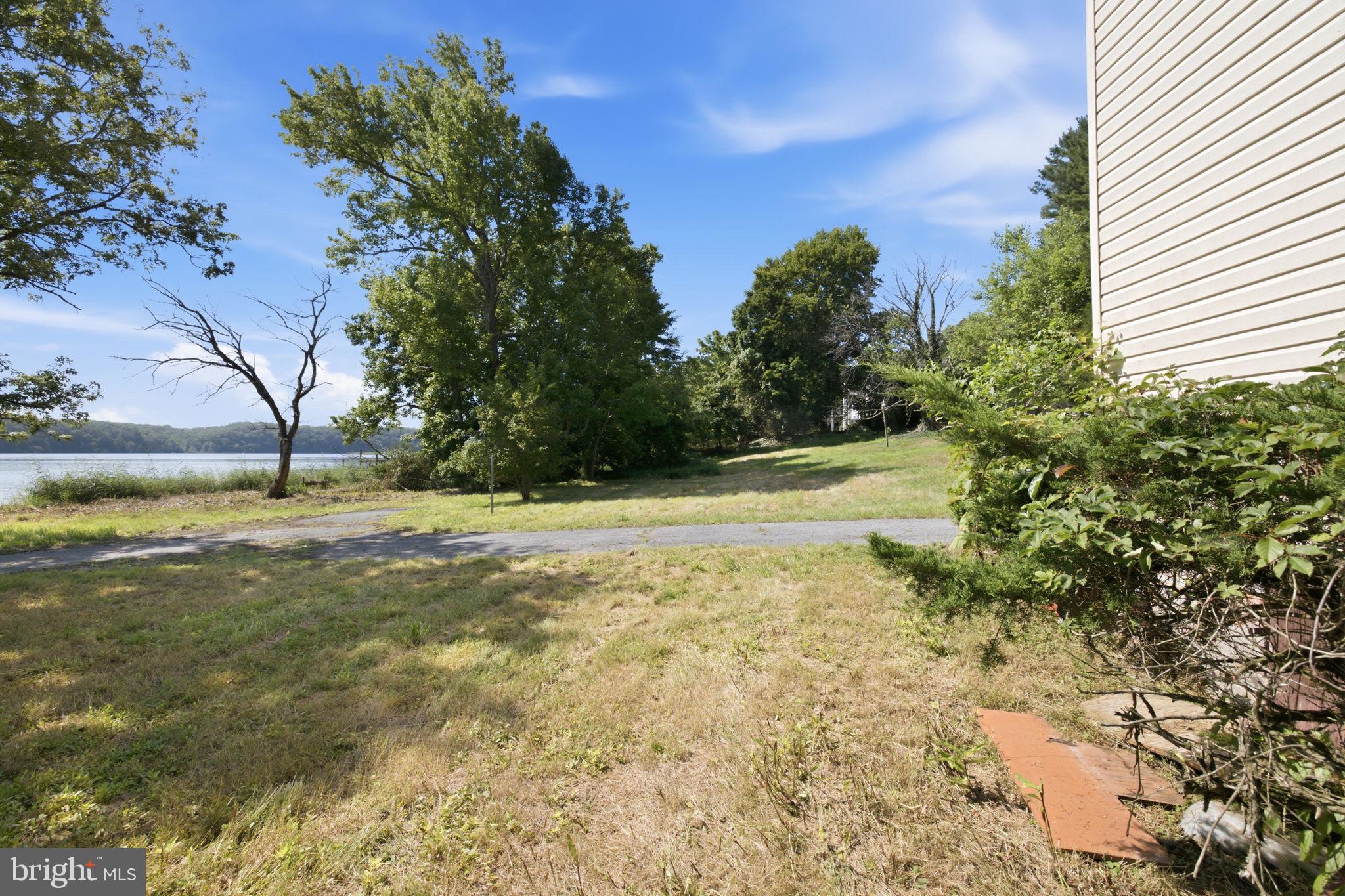 17501 WATERSHED DRIVE