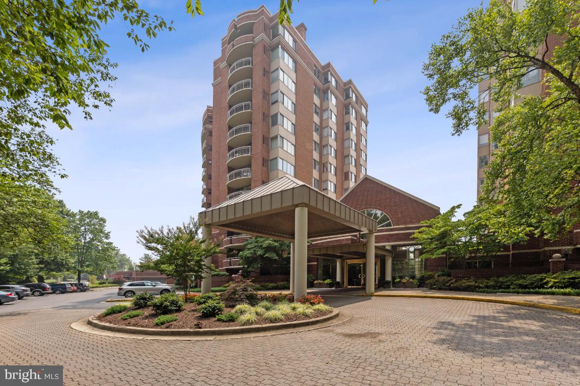 FALLSWOOD - Residential