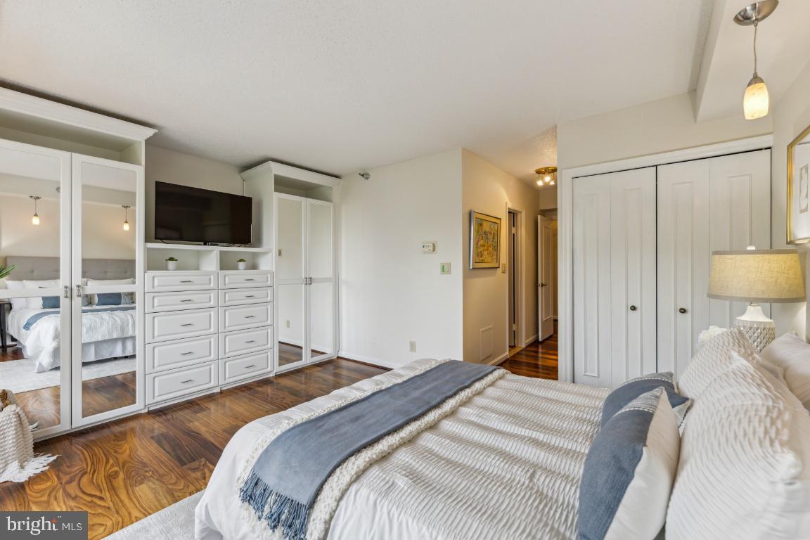 FALLSWOOD - Residential