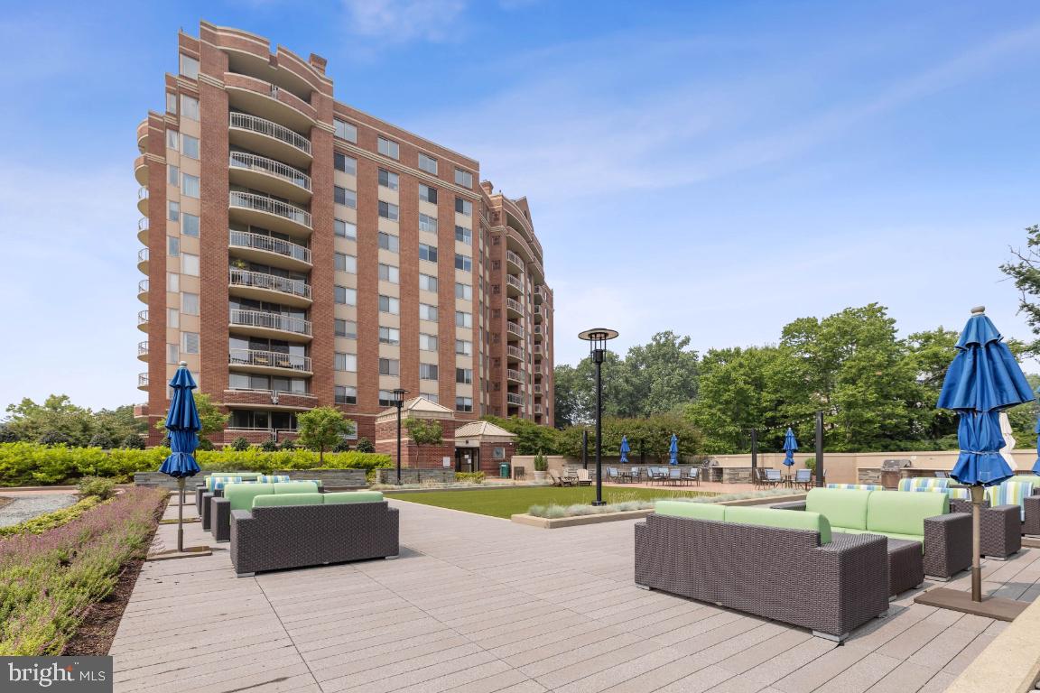 FALLSWOOD - Residential