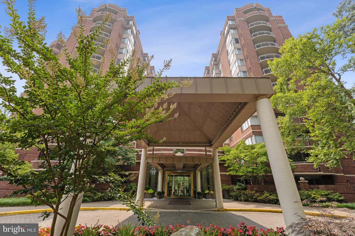 FALLSWOOD - Residential