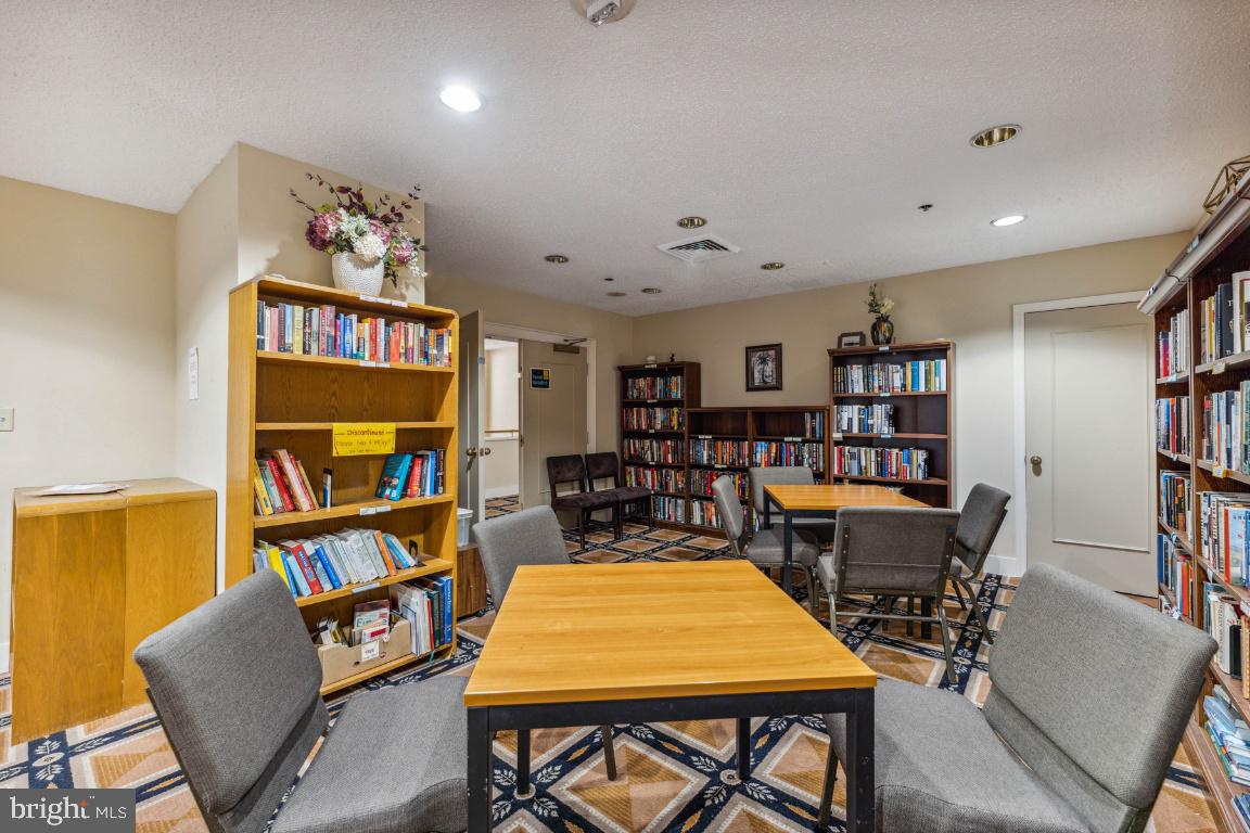 FALLSWOOD - Residential