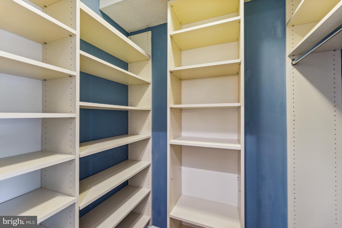 FALLSWOOD - Residential