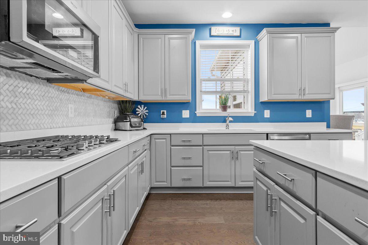 WESTFIELDS - Residential