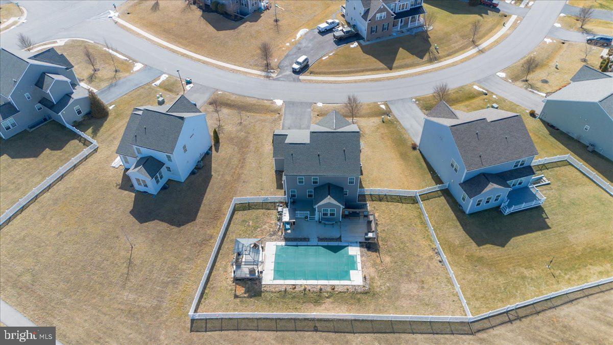 WESTFIELDS - Residential