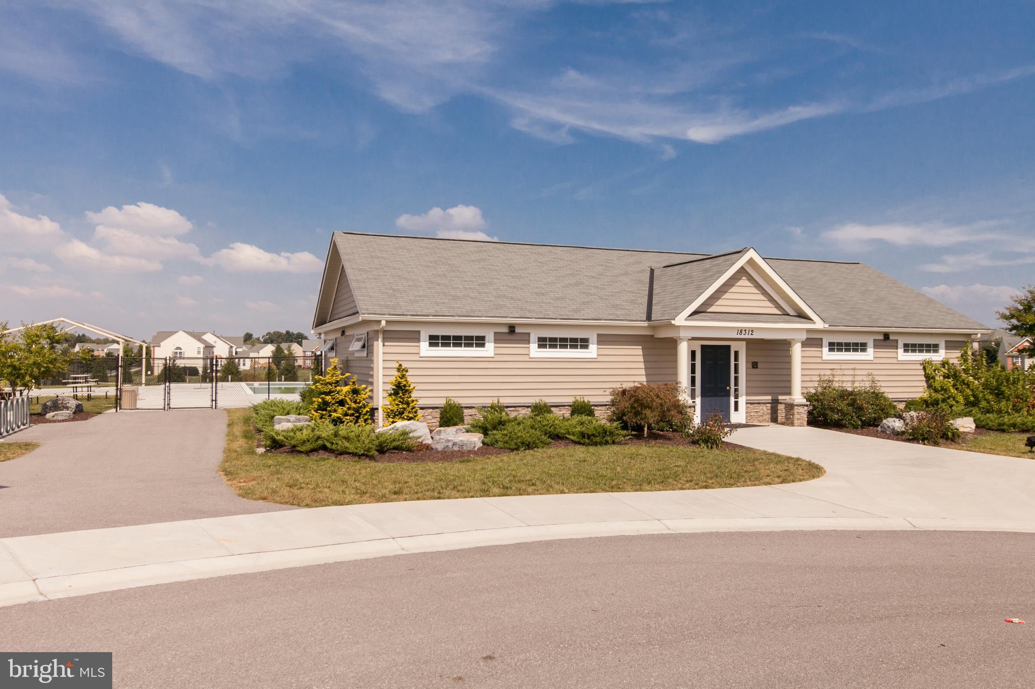 WESTFIELDS - Residential