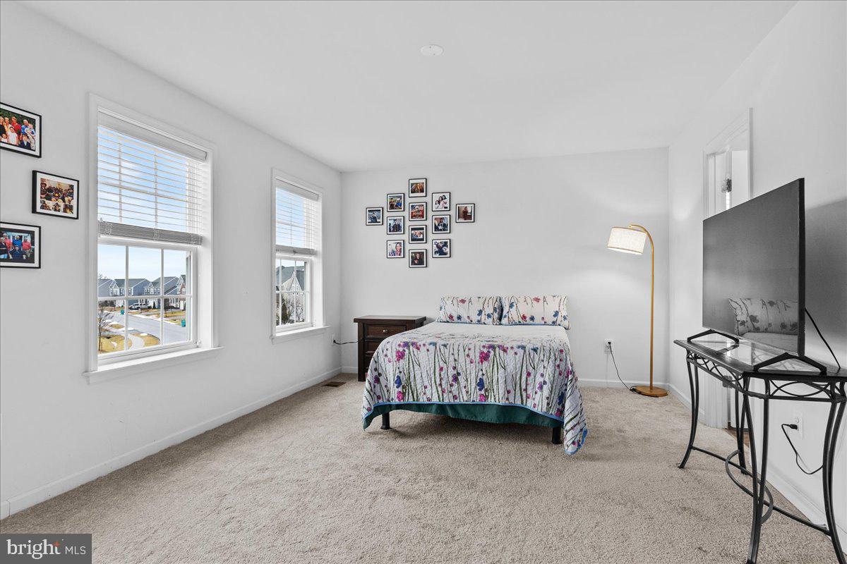 WESTFIELDS - Residential