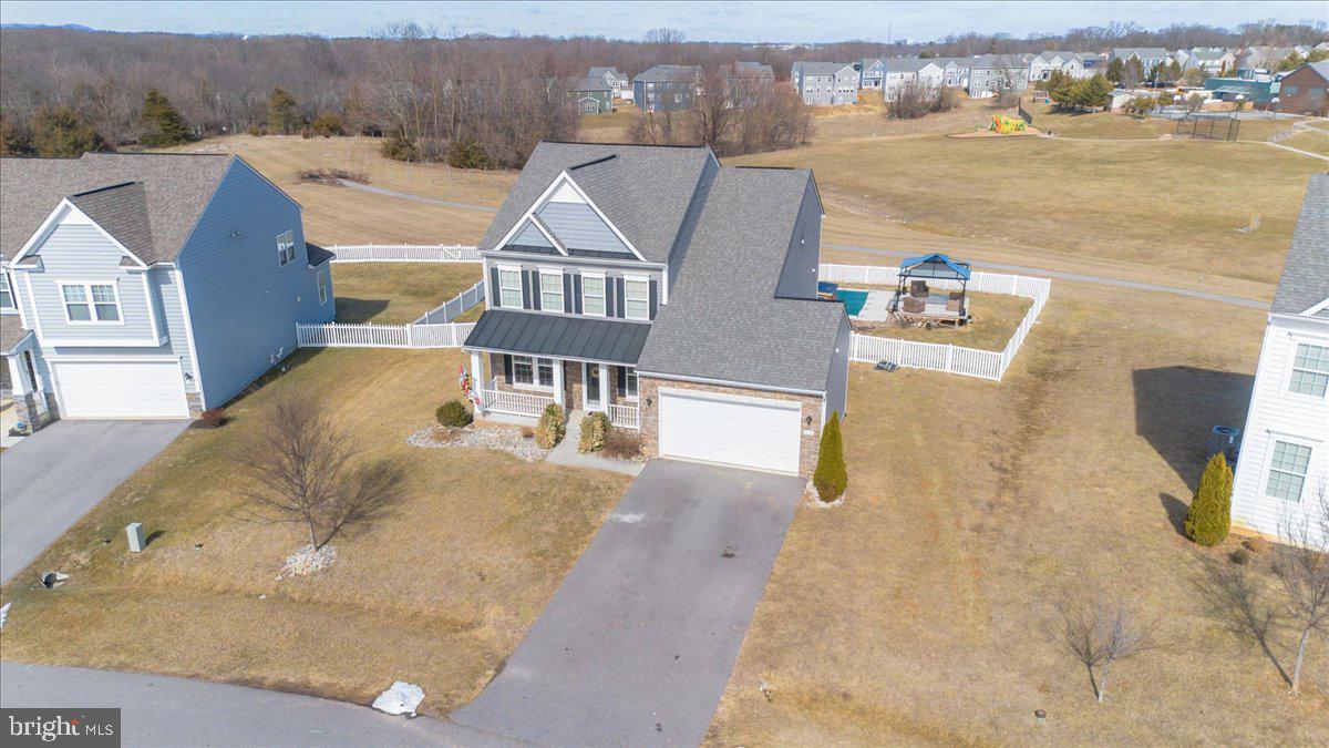 WESTFIELDS - Residential