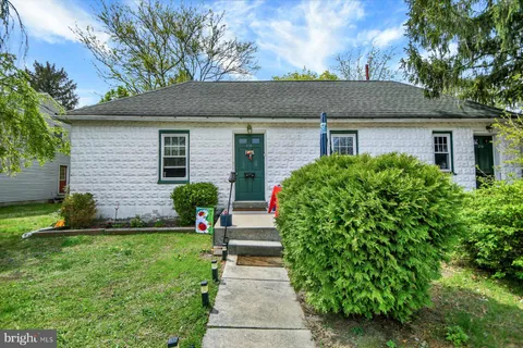 214-216 Beech Road, Wallingford, PA 19086 - MLS#: PADE2089340
