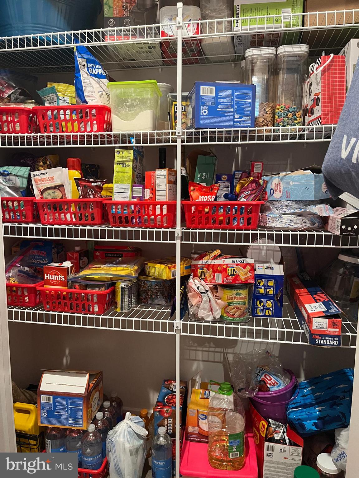 THE LAKES AT MARTINSBURG - Residential Lease