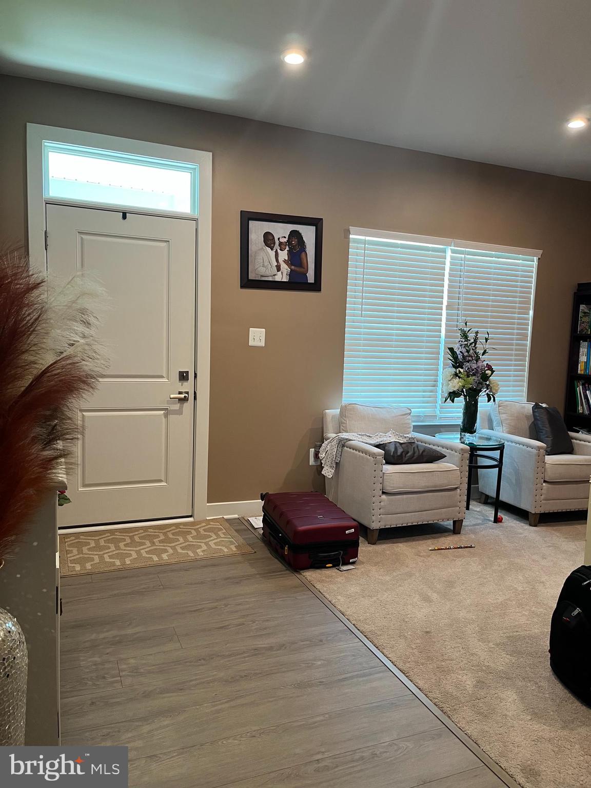 THE LAKES AT MARTINSBURG - Residential Lease