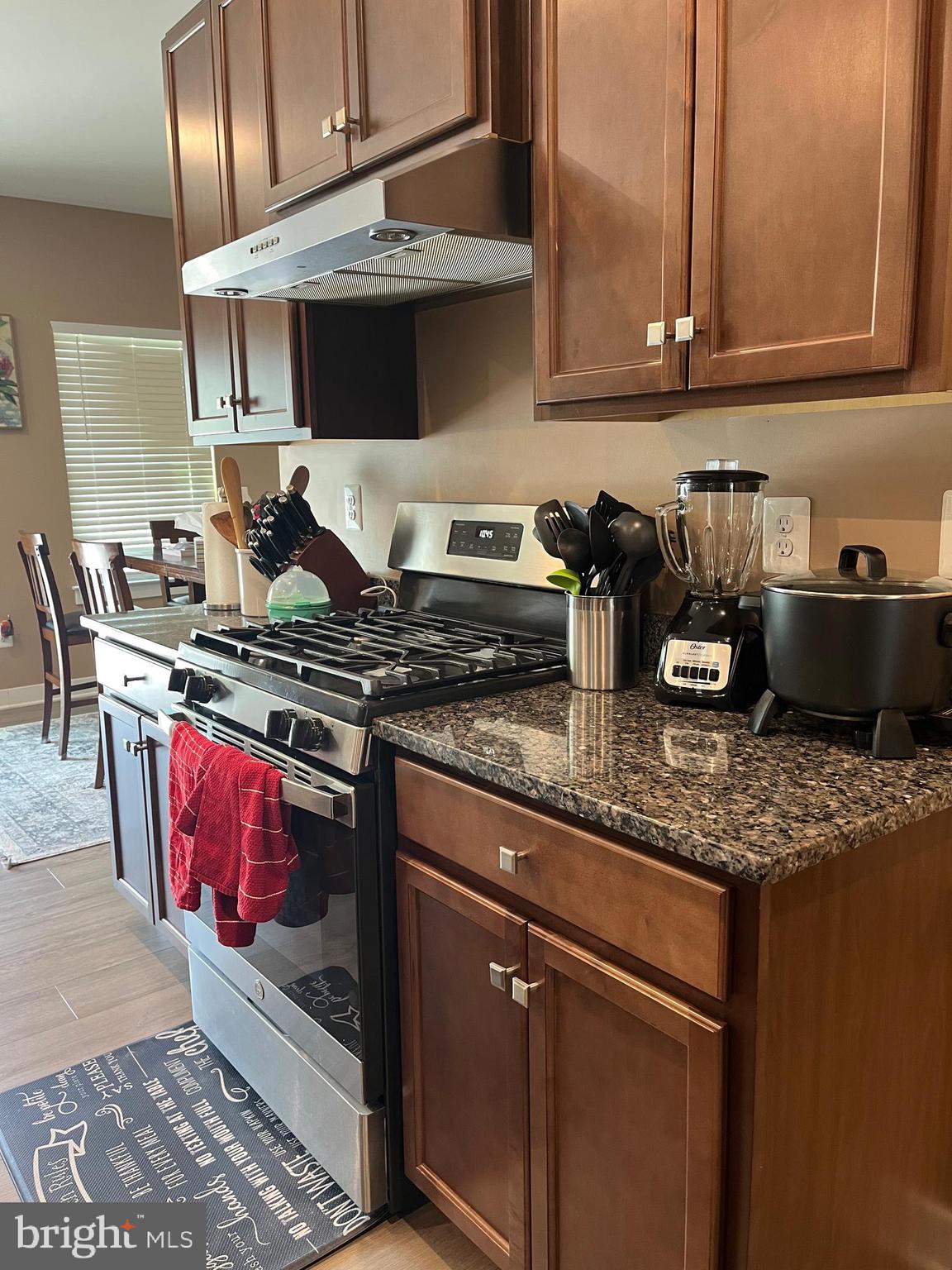 THE LAKES AT MARTINSBURG - Residential Lease