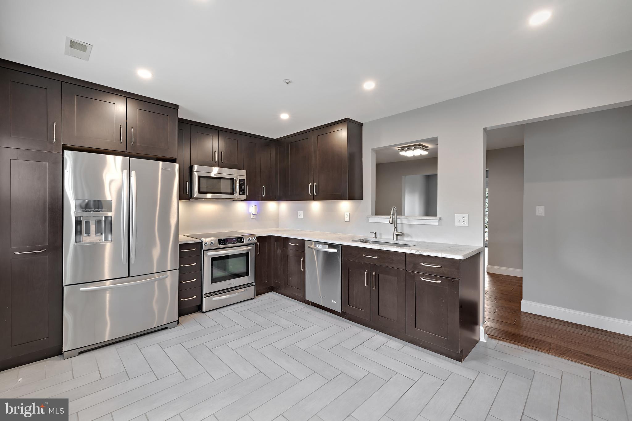 CLINTON DALE - Residential Lease