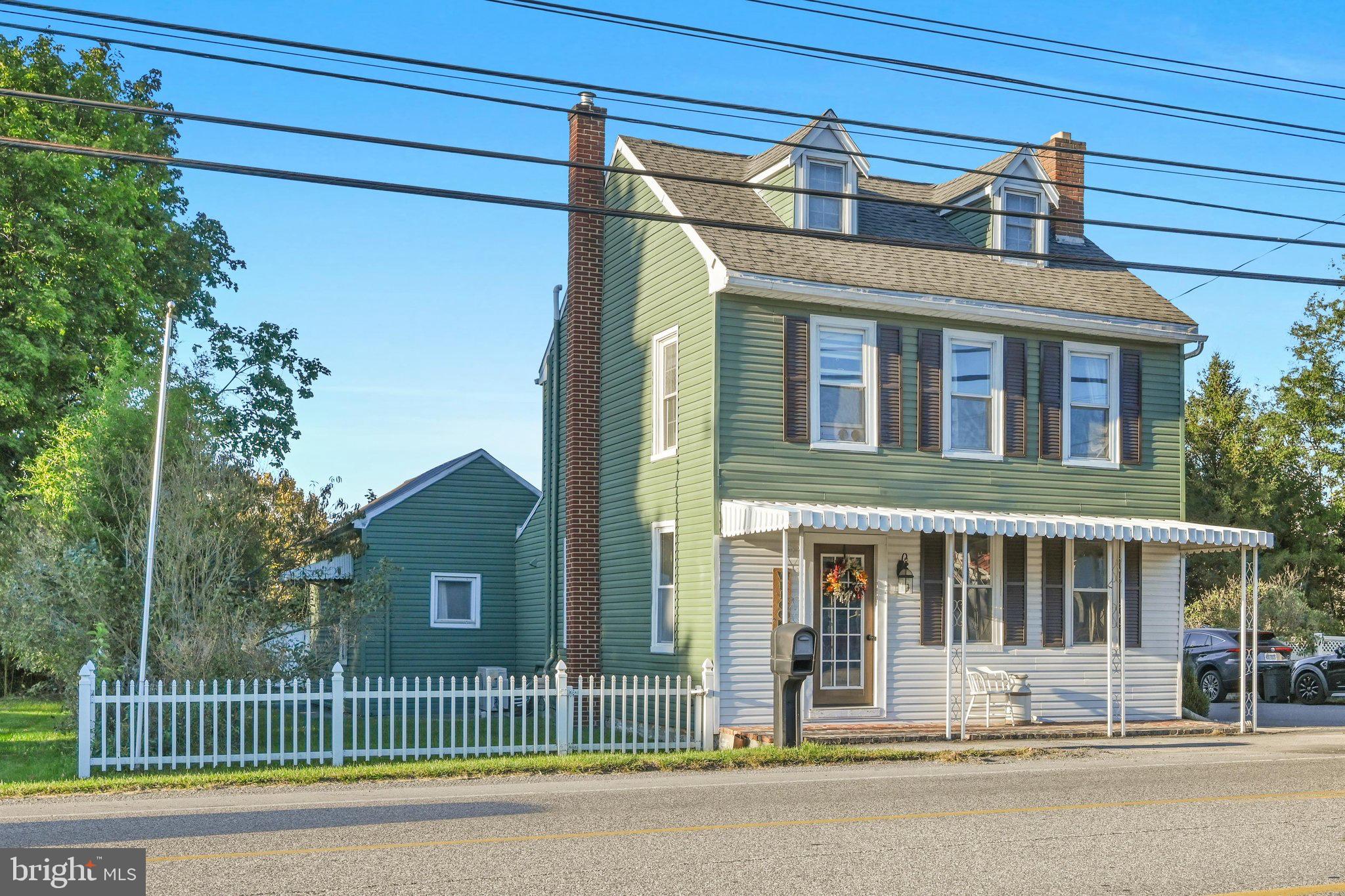 717 W MAIN STREET