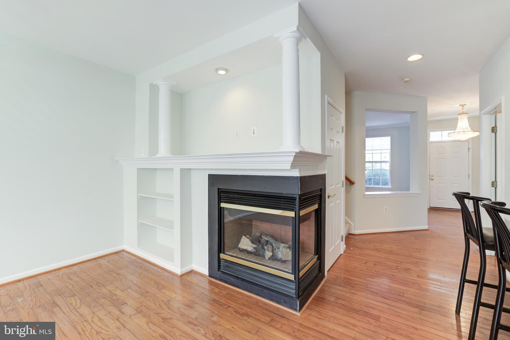 BELMONT TOWN CENTER - Residential