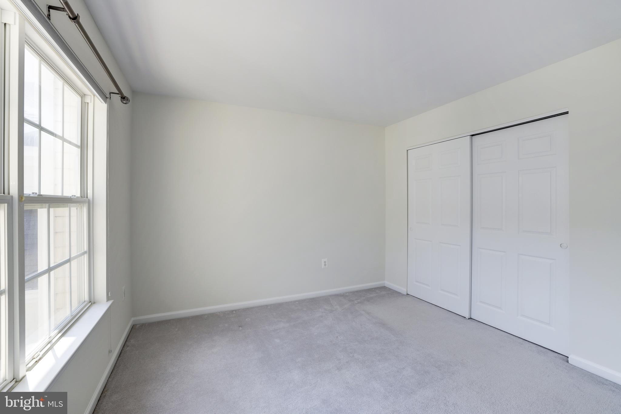 BELMONT TOWN CENTER - Residential