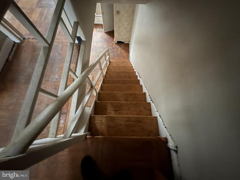 MAYFAIR - Residential