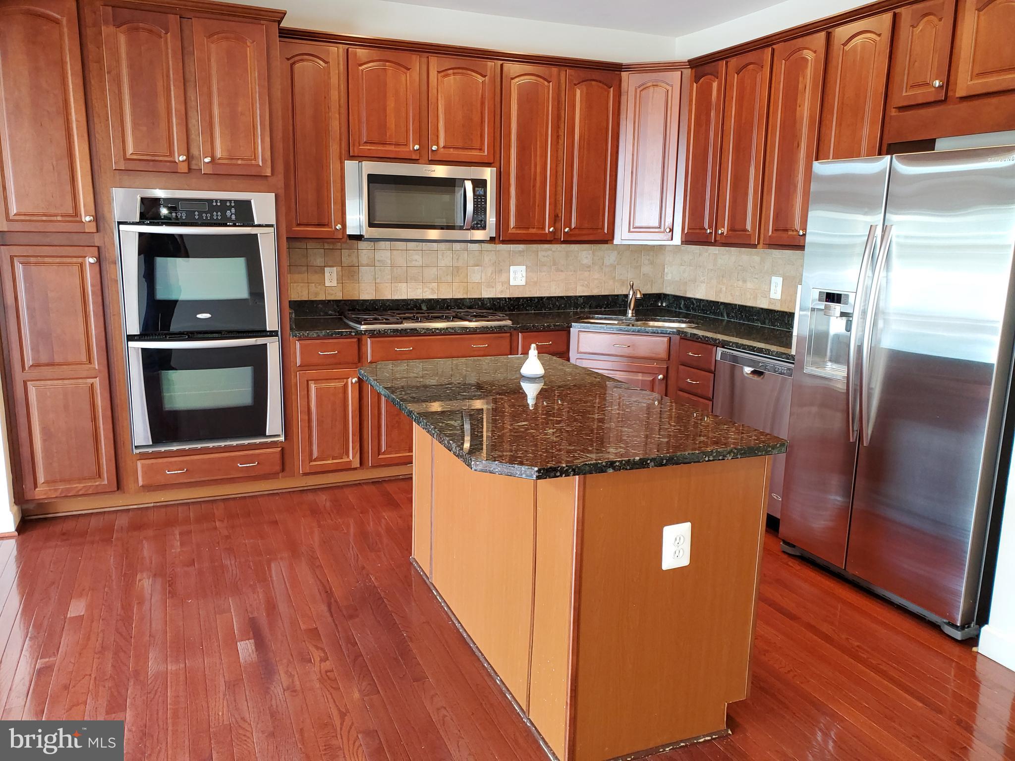 WAVERLY WOODS - Residential Lease