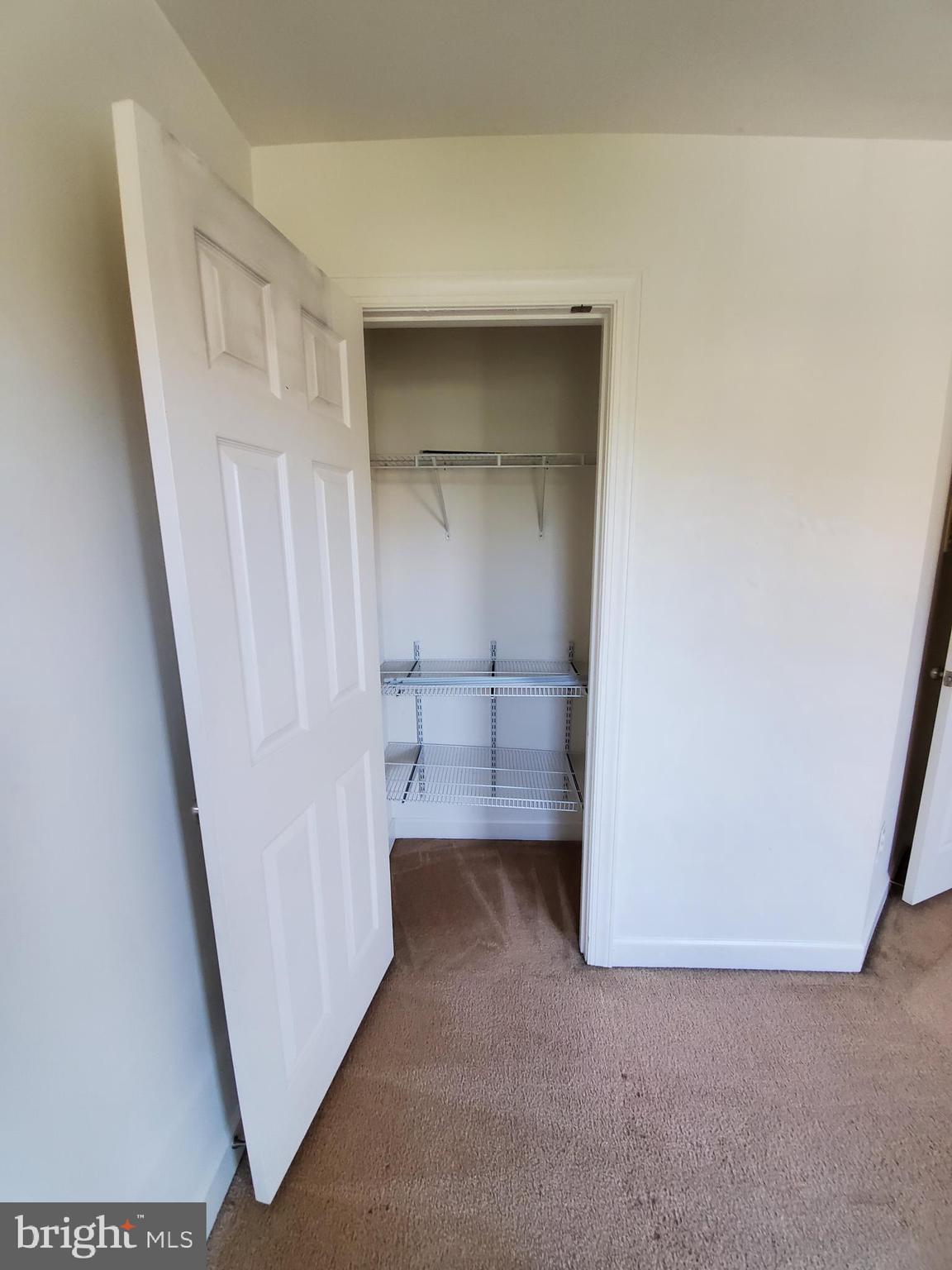 WAVERLY WOODS - Residential Lease