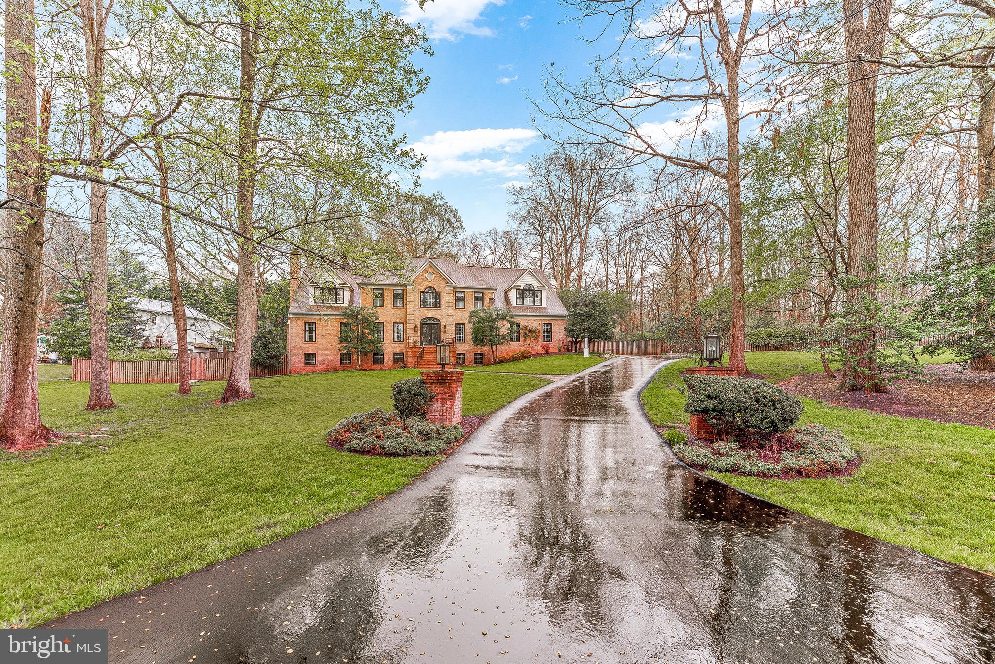 BEACH MILL ESTATES - Residential