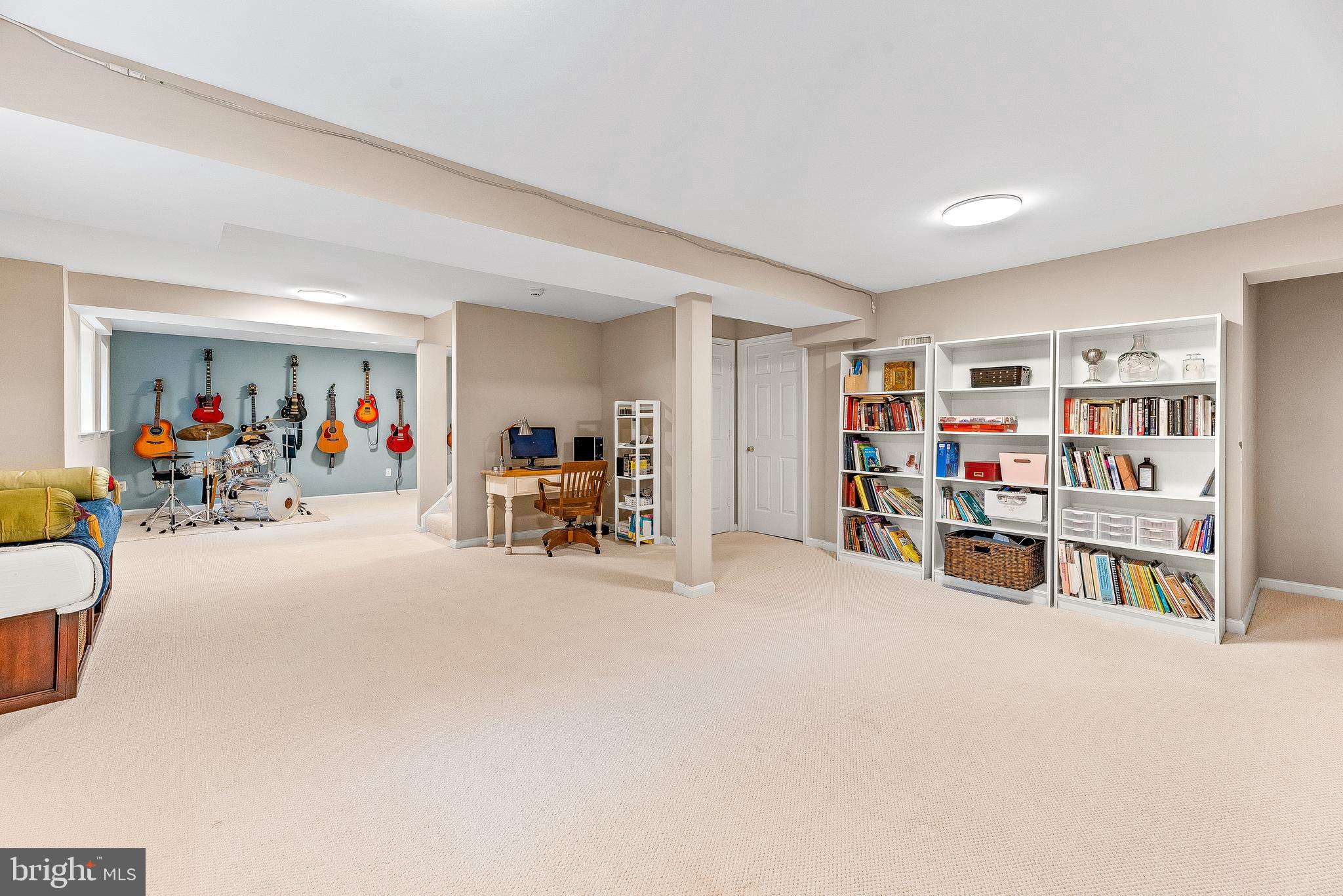 BEACH MILL ESTATES - Residential