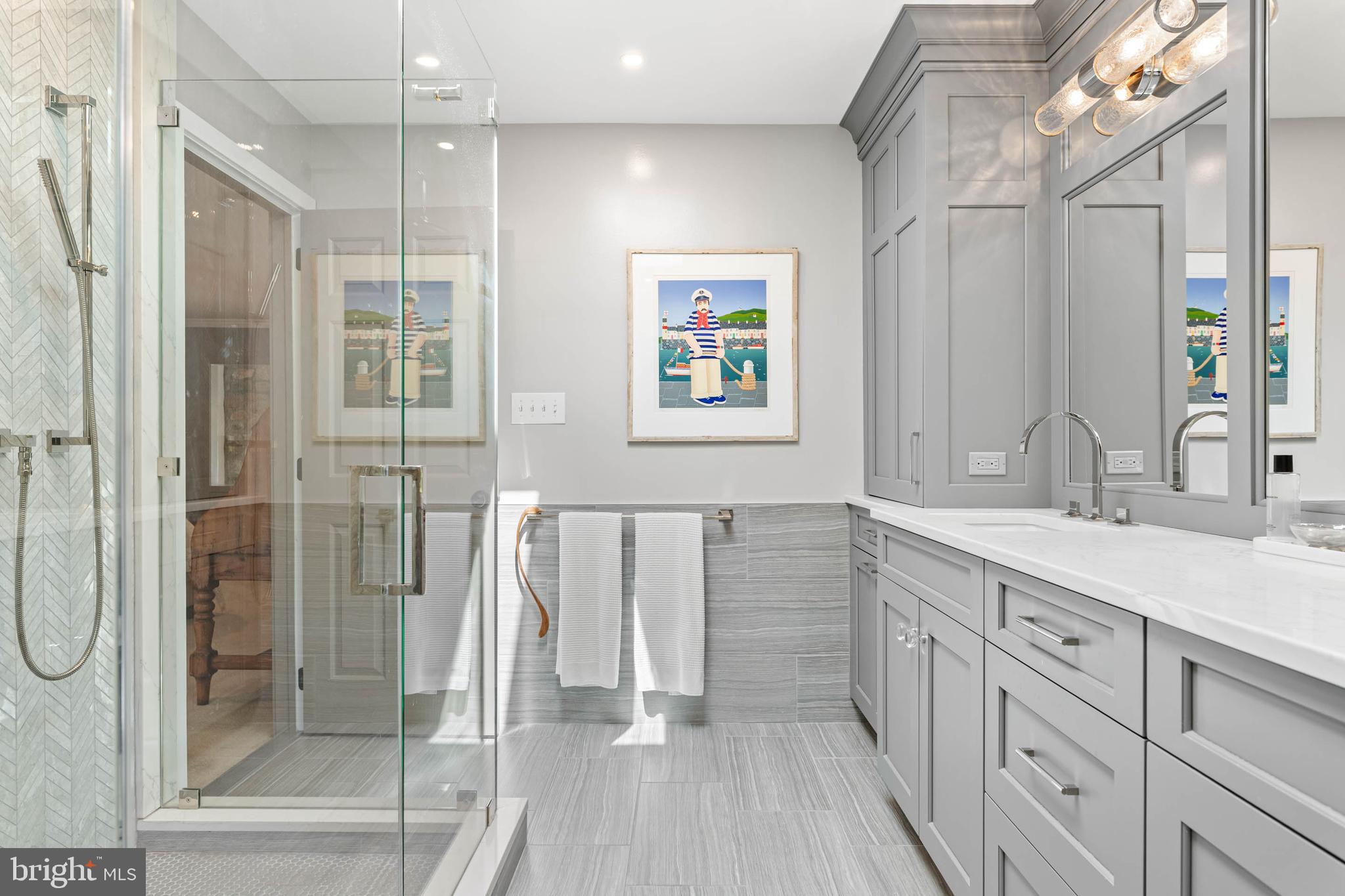 HERMITAGE - Residential