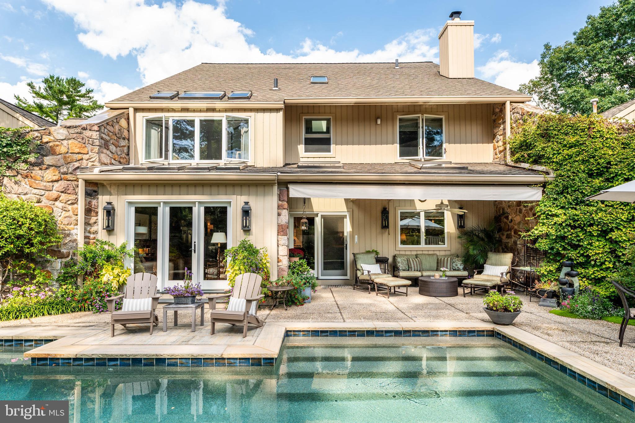 HERMITAGE - Residential