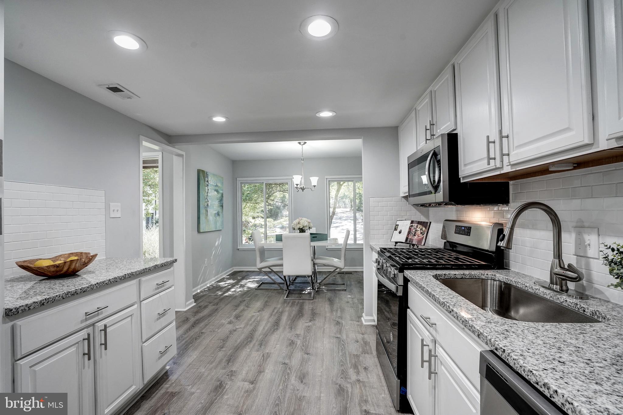 RESTON - Residential