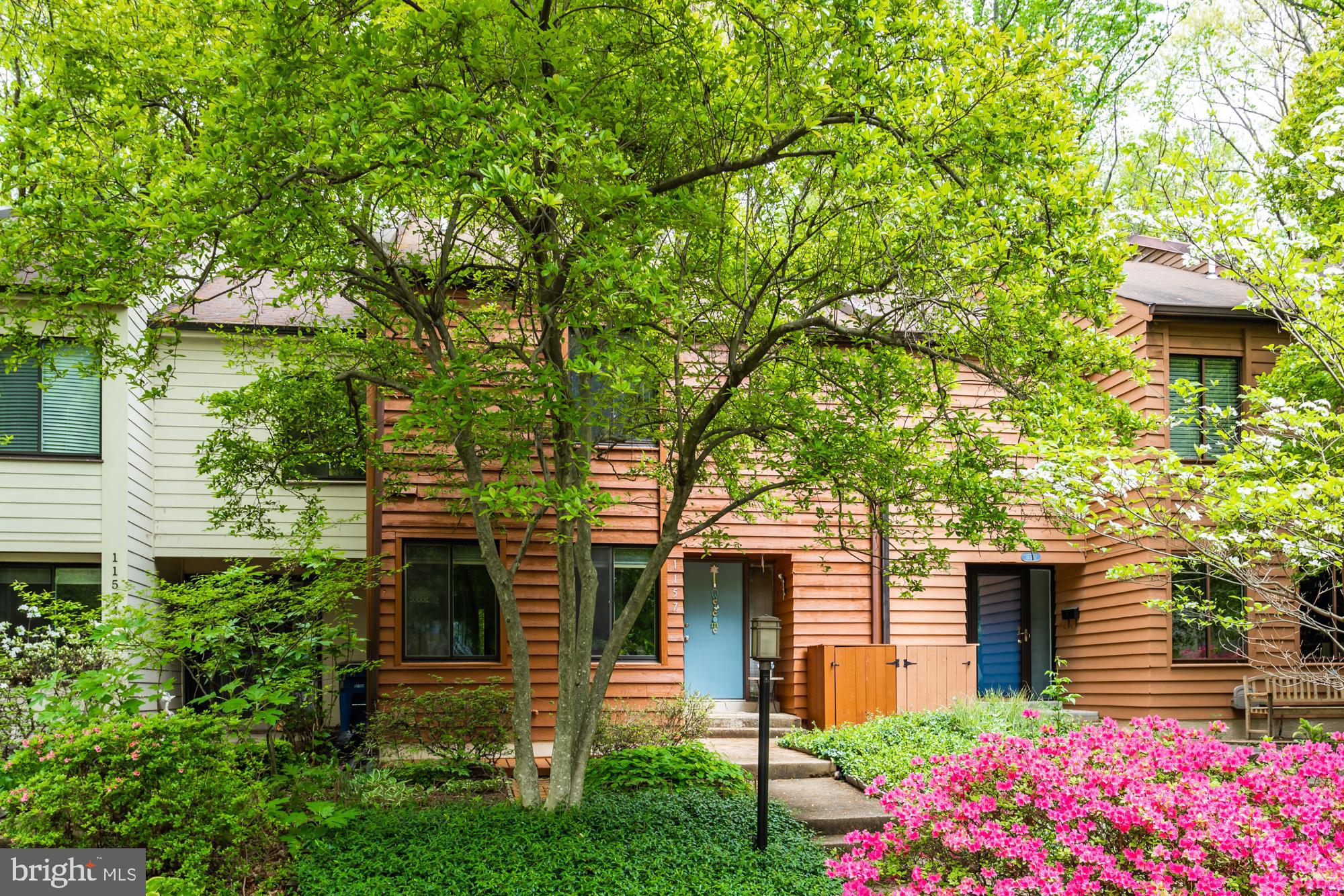 RESTON - Residential