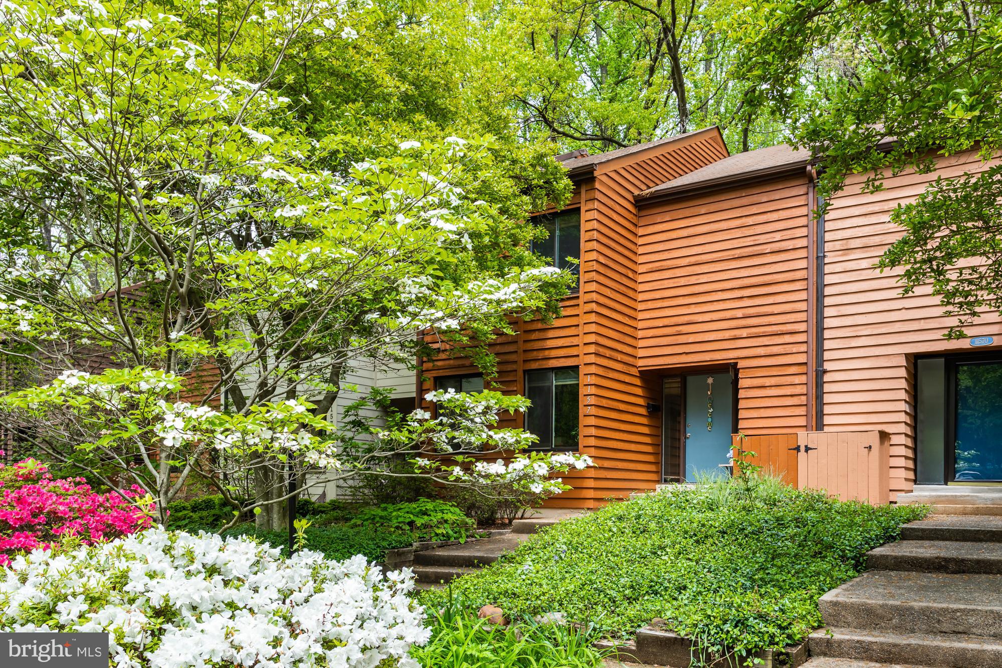 RESTON - Residential