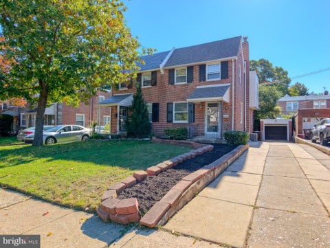 Photo for 190 W MARSHALL ROAD