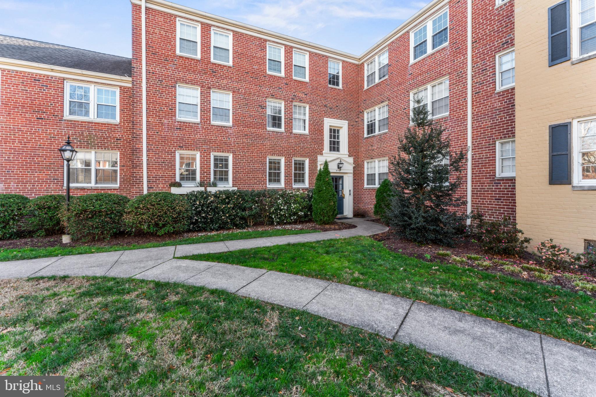 6715 W WAKEFIELD DRIVE A1