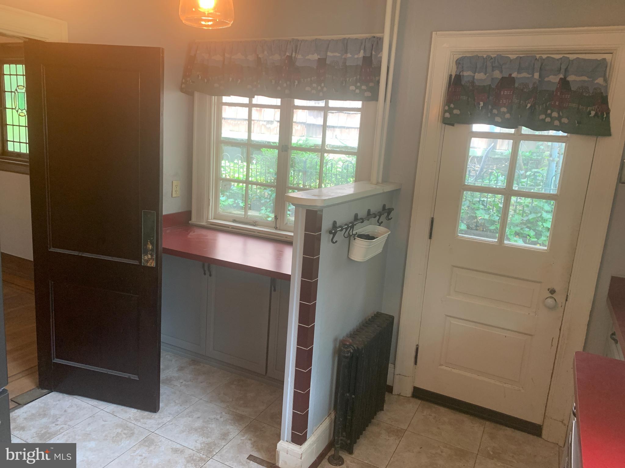 FARQUHAR PARK - Residential Lease