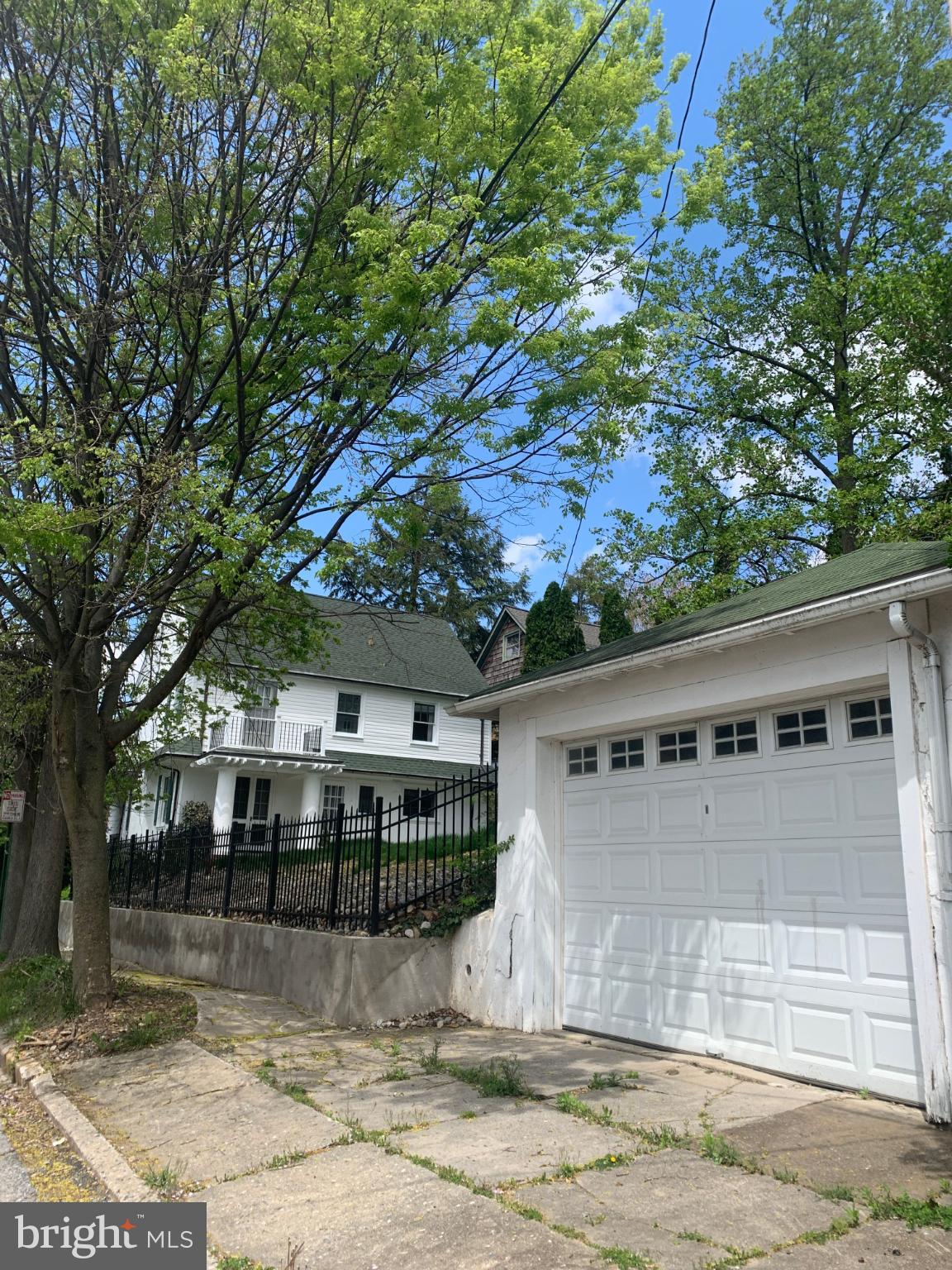 FARQUHAR PARK - Residential Lease