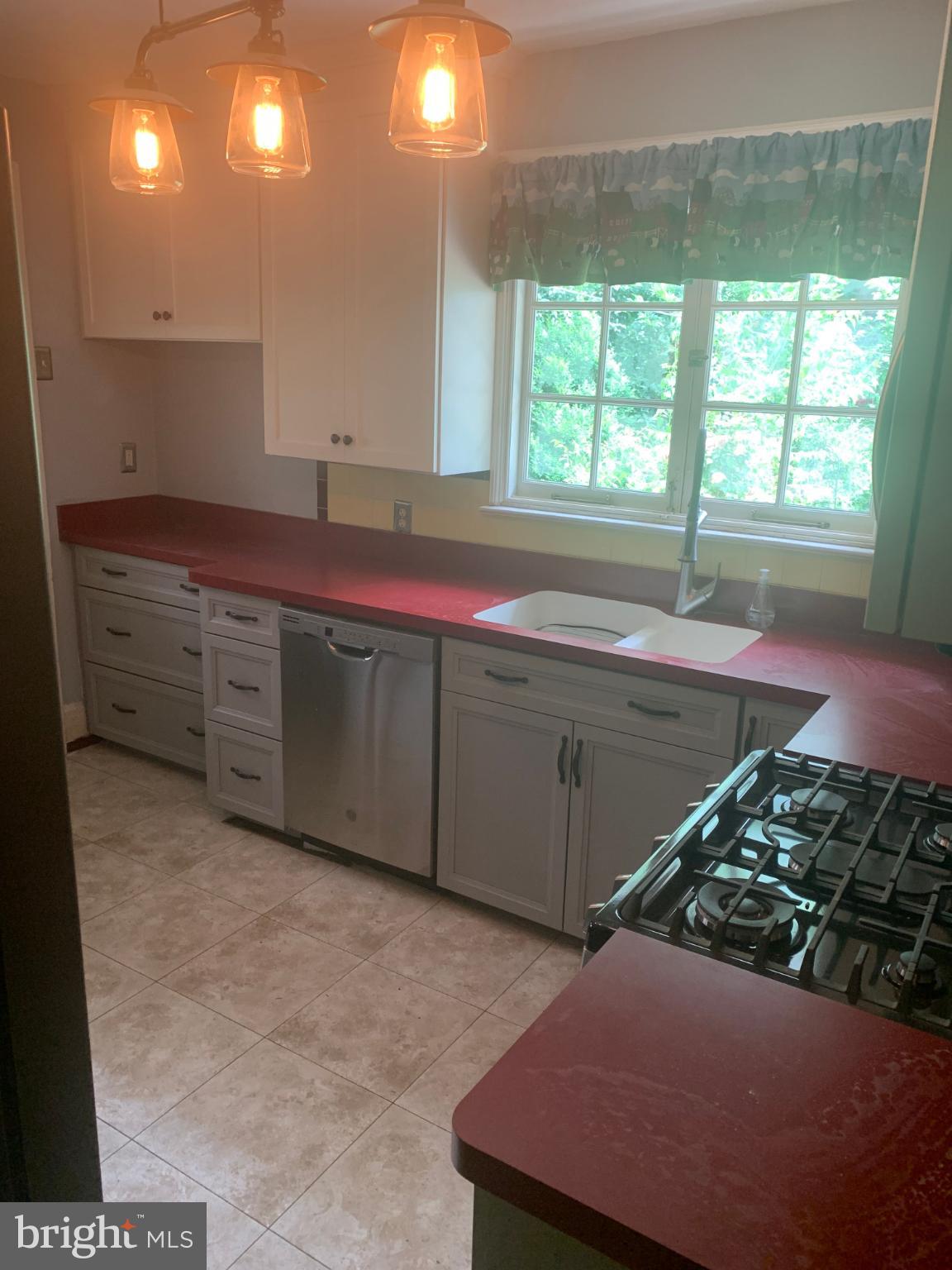 FARQUHAR PARK - Residential Lease