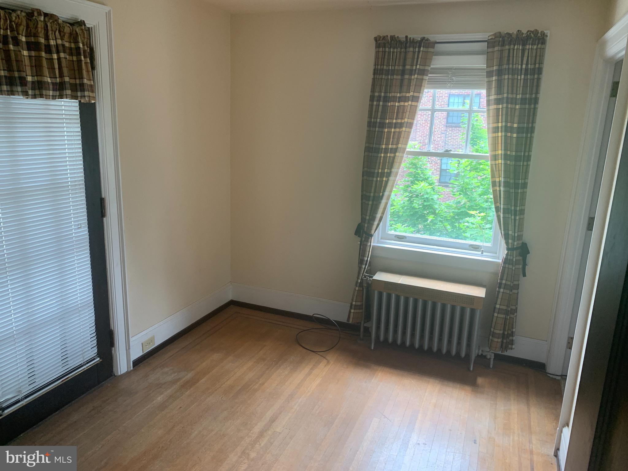 FARQUHAR PARK - Residential Lease