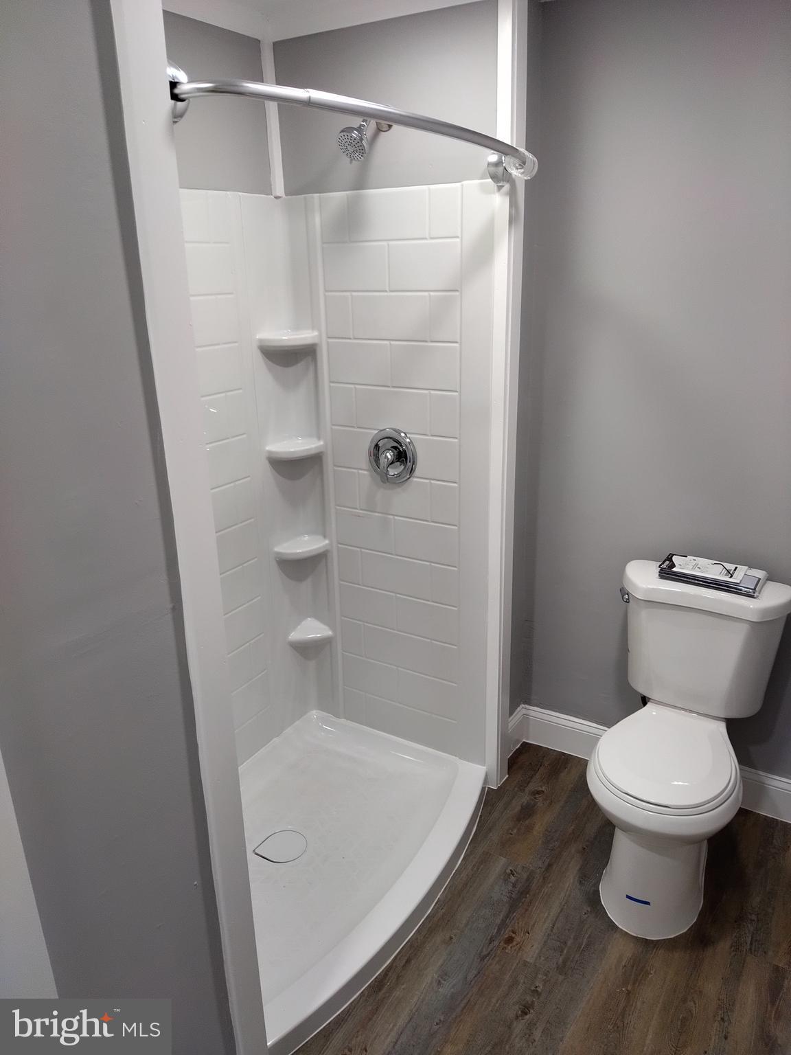 MANAYUNK - Residential Lease