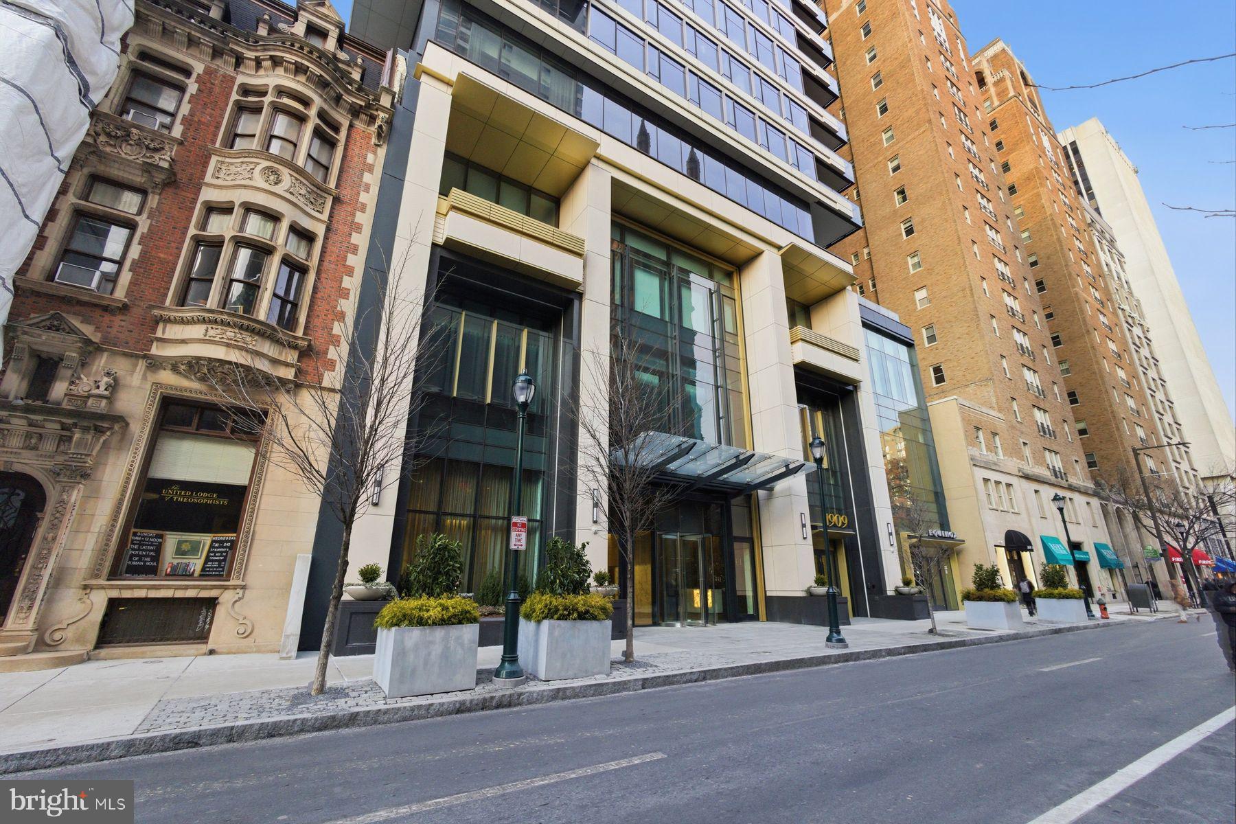 CENTER CITY - Residential