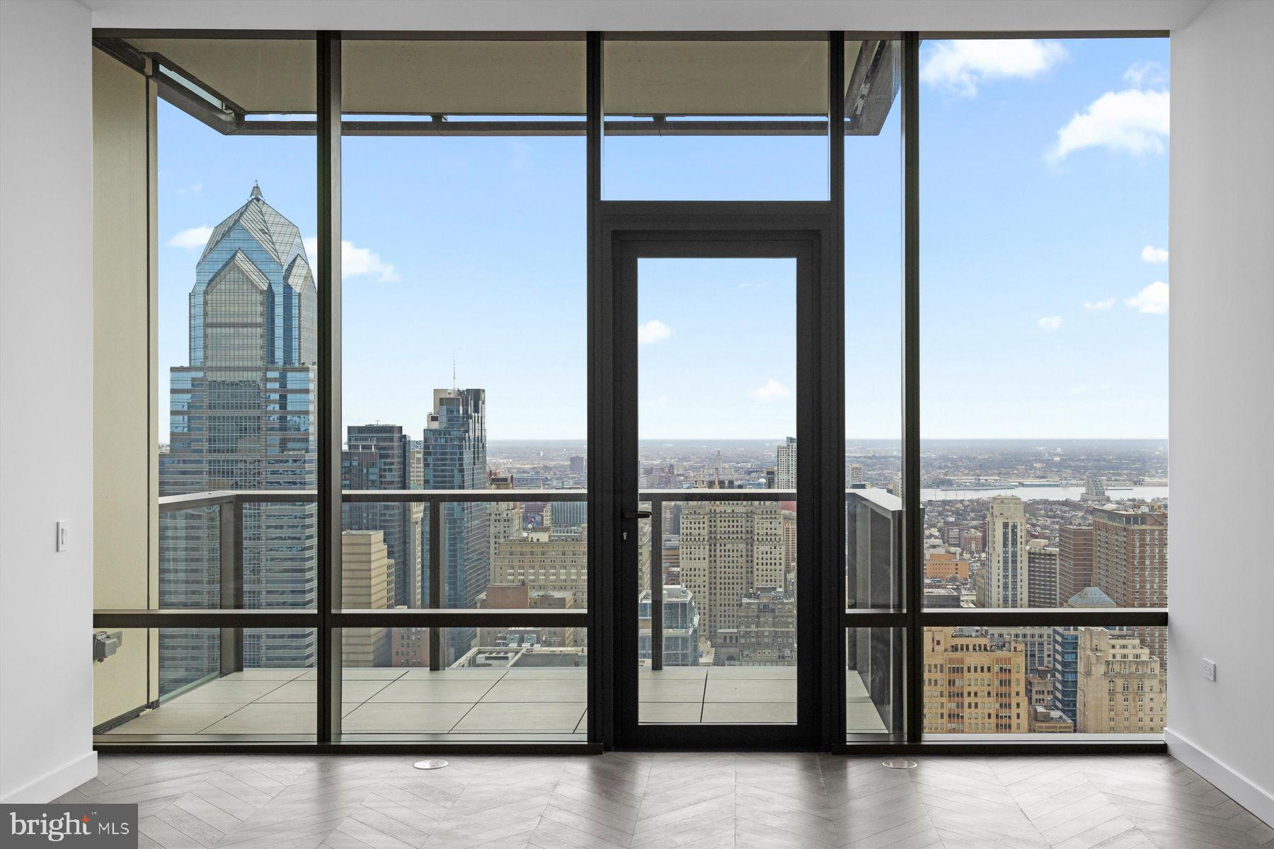 CENTER CITY - Residential